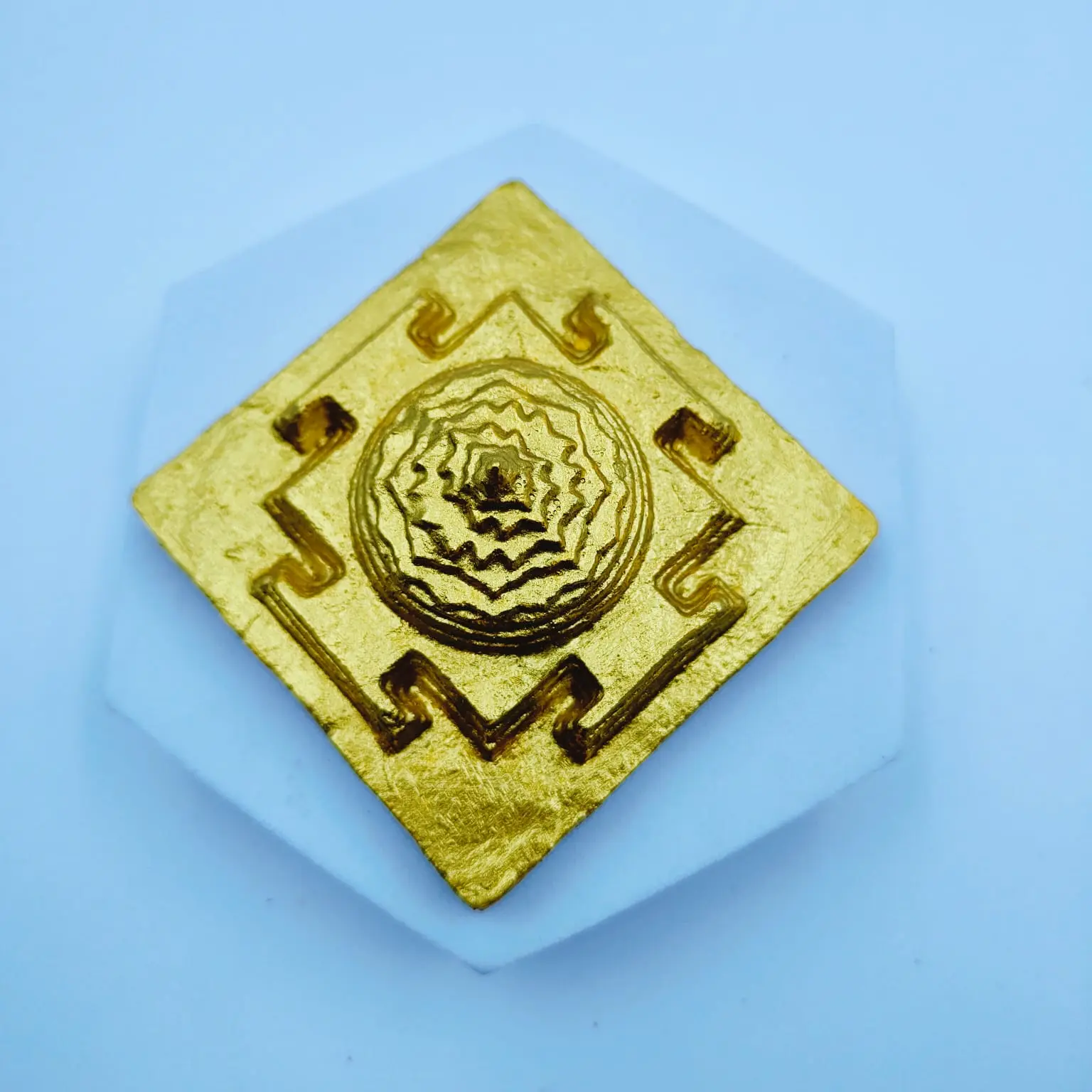 /storage/photos/1/Products/Cow Dung Product/shree yantra (1).webp